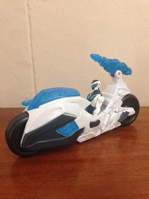 Max Steel Con Moto