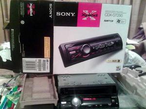 Reproductor Cd Radio Cdx-gt290 Mp3 Frontal Extraible Sony Cr