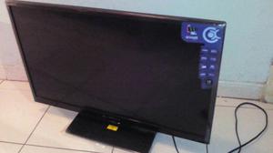 Televisor Led Hd Cyberlux Pro-gamer 32 Con Base Aérea