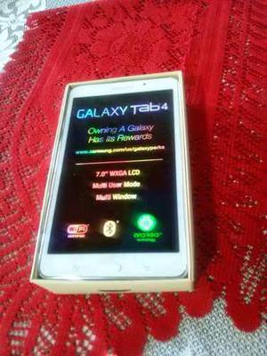 Tablet Samsung Galaxy Tab 4 (original)
