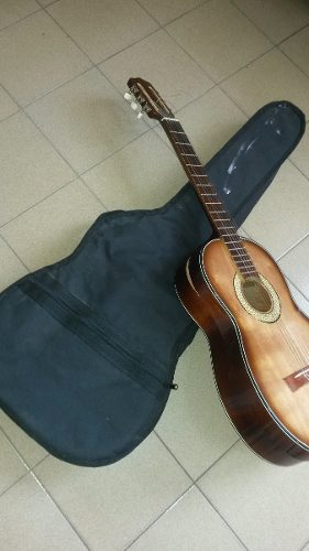 Guitarra Acustica