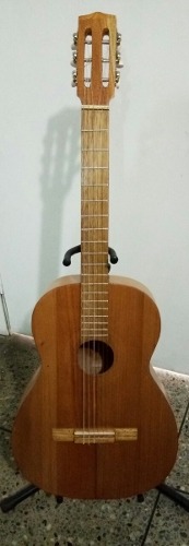 Guitarra De Cedro, Con Funda, Entrega Solo En Barquisimeto