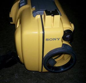 Remate Carcasa Antiagua Handycam Sports Sony Spk Trx2
