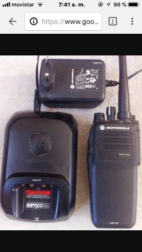Motorola Dgp  Usado Vhf Con Cargador Y,antena Sin Ba