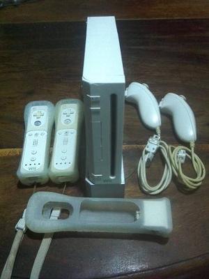 Nintendo Wii Chipeado+2 Controles+wii Motion Plus+juegos