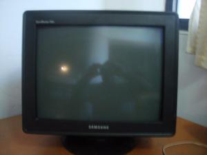 Monitor Crt 17 Samsung Syncmaster 793s