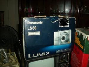 Cámara Panasonic Lumix En Buenas Condiciones 25$