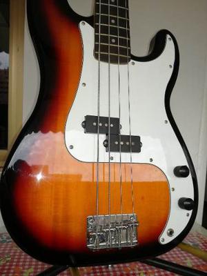 Bass Squier Precision By Fender California Series //// Usado