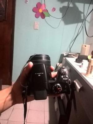 Camara Semiprofesional Fujifilm Finepix S