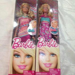 Muñeca Barbie Con Anillo, Original
