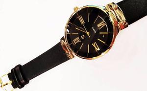 Reloj Negro Con Dorado Charming Charlie