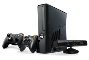 Xbox 360 Slim De 20gb Con Kinect, 4 Juegos Y 2 Controles