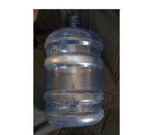 Botellón plástico para agua usado en óptimas condiciones