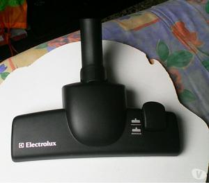Cepillo barredora ELECTROLUX Usado