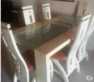 JUEGO DE COMEDOR DE 6 PUESTOS.