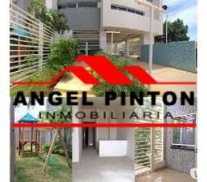 APARTAMENTO EN VENTA EN AV SAN MARTIN MARACAIBO API 2322