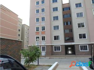 Apartamento venta Ciuda Roca Barqto Flex18-4921