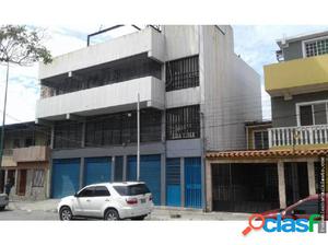 Vendo Edificio en la Av. Venezuela de Bqto