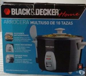 Se vende Arrocera Electrica Blakc & decker usada