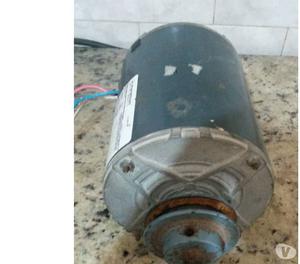 Motor Electrico Trifasico marca Marathon Electric  rpm