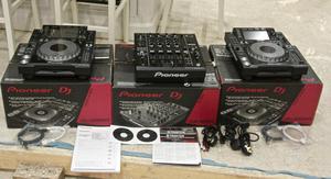 Para la venta 2x Pioneer CDJ- Nexus plus 1 DJM-900 Nexus