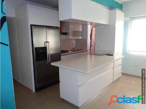 Apartamento en Trinitarias Codflex #18-12466