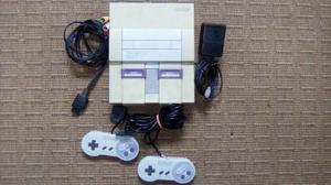 Consola Super Nintendo + 2 Controles (snes) + 11 Juegos