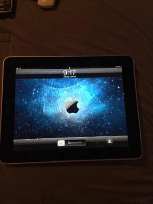 Ipad 16 Gb Con Teclado De Bluetooth Y Estuche