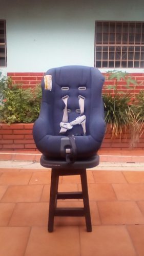 Silla Portabebe Para Carro Marca Cosco Impecable