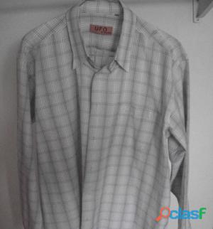 VENDO CAMISA MARCA UFO TALLA M