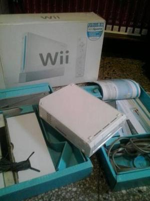 Nintendo Wii Con Los Accesorios Publicados, En Su Caja.