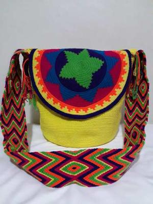 Mochilas Wayuu Amarilla Con Tapa Y Cinta Multicolores