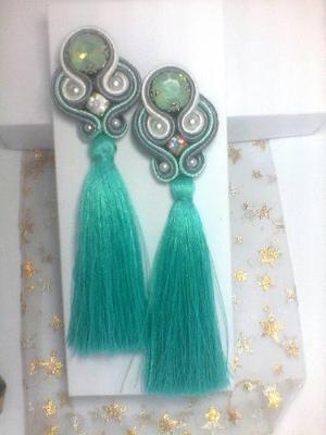 Zarcillos Soutache Con Borlas De Seda