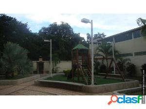 Apartamento en Venta en Barquisimeto 18-15010