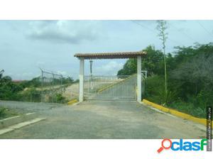 Terreno con Casa en Cabudare La Piedad