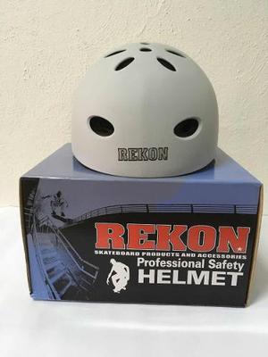 Casco De Patineta Marca Rekon