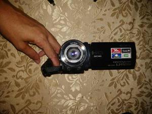 Sony Hd Avchd Handycam - 5.3 Mega Pixeles