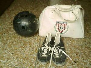 Bola De Bowling Con Esruches Y Zapatos 14 Libras