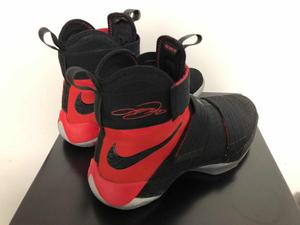 Zapatos Botas Nike Lebron James Solder % Originales