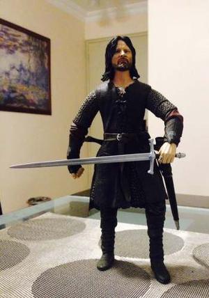 Figura De Aragorn El Señor De Los Anillos 12 Pulgadas