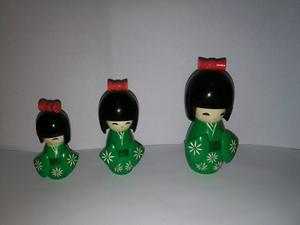 Muñecas Kokeshi Japonesas