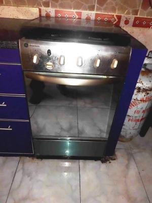 Cocina Acero Inoxidable 4 Hornillas Con Horno, General Elect