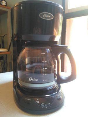 Cafetera Oster Programable 12 Tazas