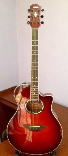 Guitarra Electroacustica Yamaha Apx500 Con Su Guinda