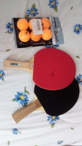 Juego Raquetas Y 6 Pelotas De Ping Pong