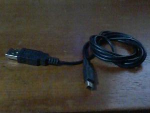 Cable Usb Carga Y Datos Para Ds Xl / 1000 Bs.s