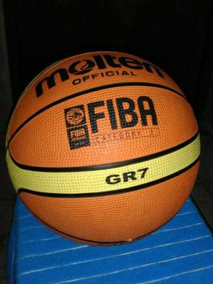 Balón De Baloncesto Molten Gr7