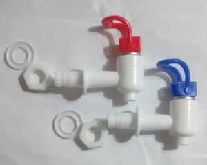 Llave Plástica Para Dispensador O Filtro (par) Agua Fría Y