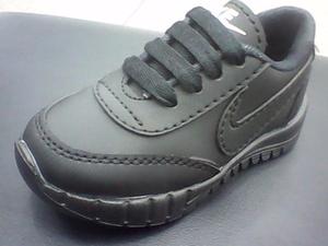 Zapatos Deportivos Blanco Negro Nike Free Niño Oferta