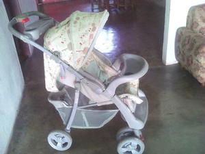 Juego De Coche Con Porta Bebe Stork Unisex